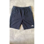 Short the north face taille s neuf