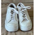Sneakers nike - femme - blanche t 37, 5 semelles caoutchouc - dessus cuir en bon tat -