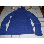Sous - pull col roulé bleu marine et noir avec petits cœurs rouge du pareil au même dpam taille 14 ans ... Sous - pull col roulé bleu marine et noir avec petits cœurs rouge du pareil au même dpam taille 14 ans ...