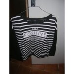 Sweat kiabi xl 50% polyester, 30% coton, 20% viscose. Sweat kiabi xl 50% polyester, 30% coton, 20% viscose.
