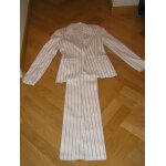 Tailleur zara coton t. 36 - couleur ecru et petites lignes noir