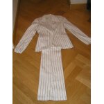 Tailleur zara coton t. 36 - couleur ecru et petites lignes noir