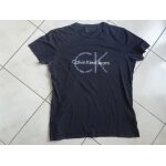 Tee shirt calvin klein taille xl ( avec d�faut).