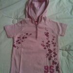 Tee - shirt  capuche idsport okaidi 5 ans * * comme neuf * *
