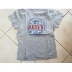 Tee shirt enfant levis 12 ans.