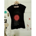Tee shirt noir motif rouge 38 m desigual.