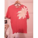 Tee - shirt rose imprimé crème 42 xl calvin klein jeans. Tee - shirt rose imprimé crème 42 xl calvin klein jeans.