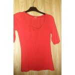 Tee - shirt rouge camaeu. manches mi - longues. taille 2 95 % viscose, 5 % lasthanne.