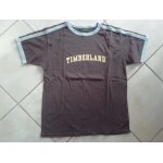 Tee shirt timberland 12 ans (assez grand).