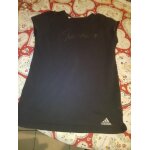 Tshirt adidas taille 12 ans . .