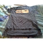 Tshirt strass teddy smith taille 12 ans . . Tshirt strass teddy smith taille 12 ans . .