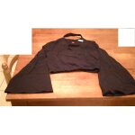 Tshirt styles bolero noir zara taille 36 ou taille s . . Tshirt styles bolero noir zara taille 36 ou taille s . .