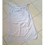 Tunique blanche taille 44 - 46 . .