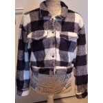 Superbe veste courte  carreaux toute douce