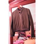 Veste kaki 36 s jennyfer. Veste kaki 36 s jennyfer.