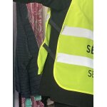 Des vestes de s�curit� taille unique toute couleur jeune et orange