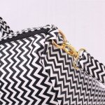 Sac a dos pour ordinateur portable a la mode en dents de scie noir small style Sac a dos pour ordinateur portable a la mode en dents de scie noir small style