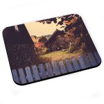 Tapis de souris maison en bois dans un jardin derrire palissade en bois