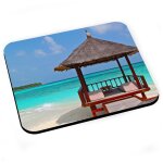 Tapis de souris paillotte en bord de lagon vacances détente farniente Tapis de souris paillotte en bord de lagon vacances détente farniente