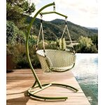 Fauteuil suspendu aliga en aluminium et rotin vert veryforma Fauteuil suspendu aliga en aluminium et rotin vert veryforma