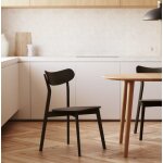 Lot de 4 chaises en bois massif marron et piètements bois fina Lot de 4 chaises en bois massif marron et piètements bois fina