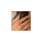 Bague r�glable dor�e coeur cristal blanc