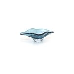 Coupe dcorative en verre bleue