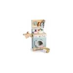 Figurine machine � laver en bois
