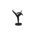 Statuette figure karat� initial