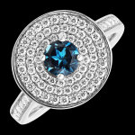 Bague aurora - or blanc 18 carats - topaze et diamants synthétiques Bague aurora - or blanc 18 carats - topaze et diamants synthétiques