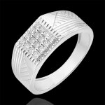 Bague clair obscur - chevalire gravures - or blanc 9 carats et diamant
