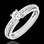 Bague de fian�ailles solitaire destin�e - ma reine - variation - or bl
