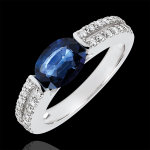 Bague de fianailles victoire - saphir 1. 7 carats et diamants - or blan