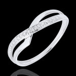 Bague marina or blanc 18 carats et diamant Bague marina or blanc 18 carats et diamant