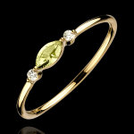 Bague regard d'orient - petit modèle - péridot et diamants - or jaune Bague regard d'orient - petit modèle - péridot et diamants - or jaune