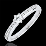 Bague solitaire divine 6 griffes - diamant 0. 16 carat - or blanc 9 carat