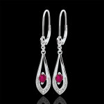 Boucles d'oreilles britanie - rubis - or blanc 9 carats Boucles d'oreilles britanie - rubis - or blanc 9 carats