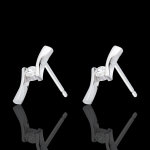 Boucles d'oreilles nid prcieux - apostrophe diamants - or blanc 18 cara