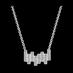 Collier fra�cheur - m�lodie - or blanc 9 carats et diamants
