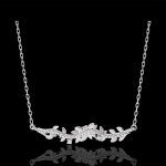 Collier jardin enchant� - feuillage royal - or blanc 9 carats et diaman