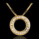 Collier pendule or jaune 18 carats pavée - 22 diamants Collier pendule or jaune 18 carats pavée - 22 diamants