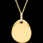 M�daille galet allong� � graver emilie � or jaune 9 carats et diam