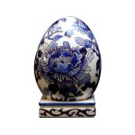 Oeuf sur socle pivoines bleues 753182