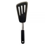 Spatule flexible ajour�e en silicone 227392