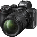 Nikon z5 + 24 - 200mm f / 4 - 6. 3 vr