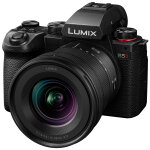 Panasonic lumix dc - s5 mark ii + lumix s 20 - 60mm f / 3. 5 - 5. 6