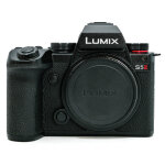 Panasonic lumix dc - s5 mark ii boitier nu (occasion)