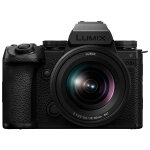 Panasonic lumix dc - s5 mark ii x + lumix s 20 - 60mm f / 3. 5 - 5. 6 Panasonic lumix dc - s5 mark ii x + lumix s 20 - 60mm f / 3. 5 - 5. 6