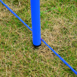 Agility sport pour chien slalom - slalom pour chien - lot de 12 poteaux + ancrage sol - sac de transport ...