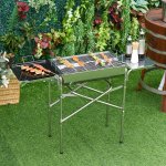 Barbecue À charbon portable bbq grill sur pied dim. 104l x 30l x 68h cm acier inox. Barbecue À charbon portable bbq grill sur pied dim. 104l x 30l x 68h cm acier inox.